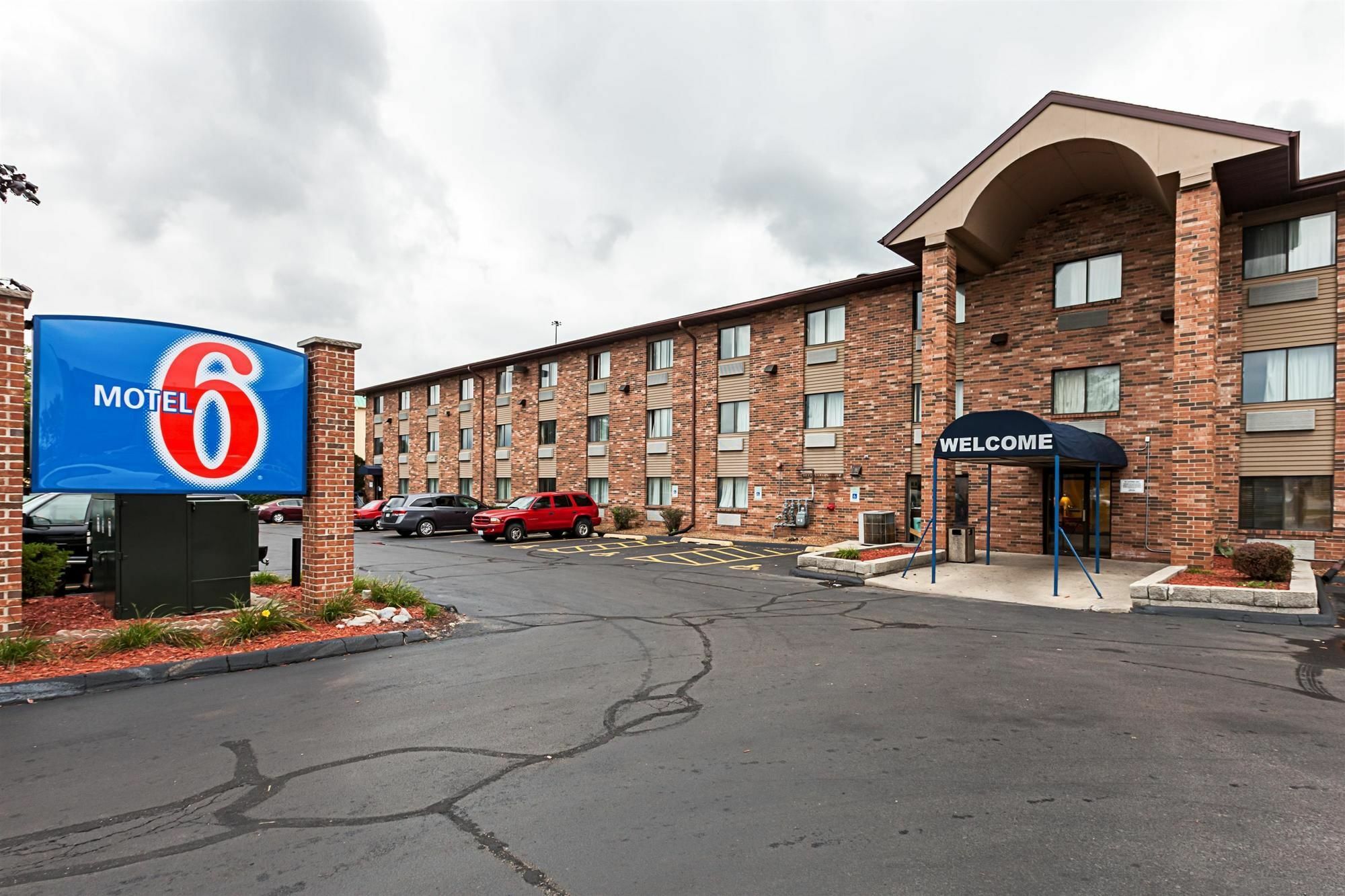 Motel 6-Milwaukee, Wi - Glendale Exterior foto